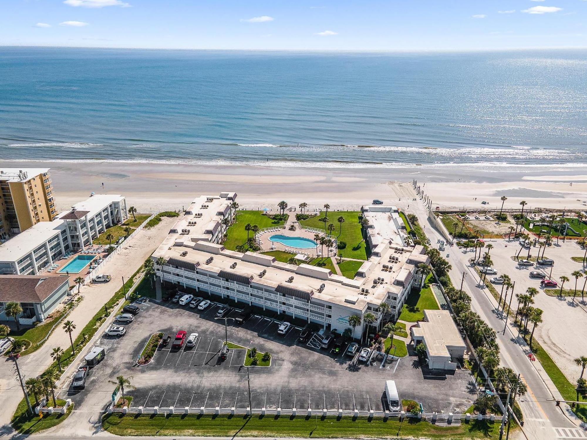 Chateau By The Sea 13C New Smyrna Beach Exterior photo