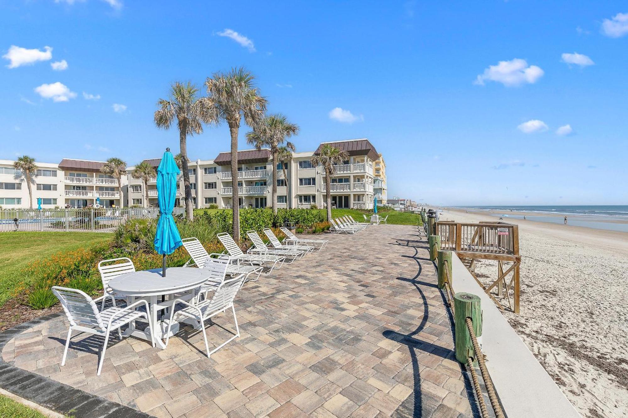 Chateau By The Sea 13C New Smyrna Beach Exterior photo